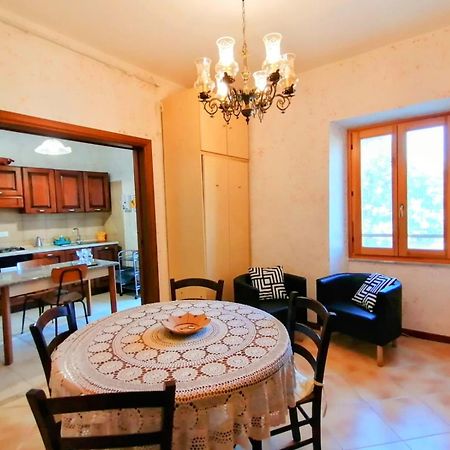 Toffia La Casa In Piazza 아파트 외부 사진