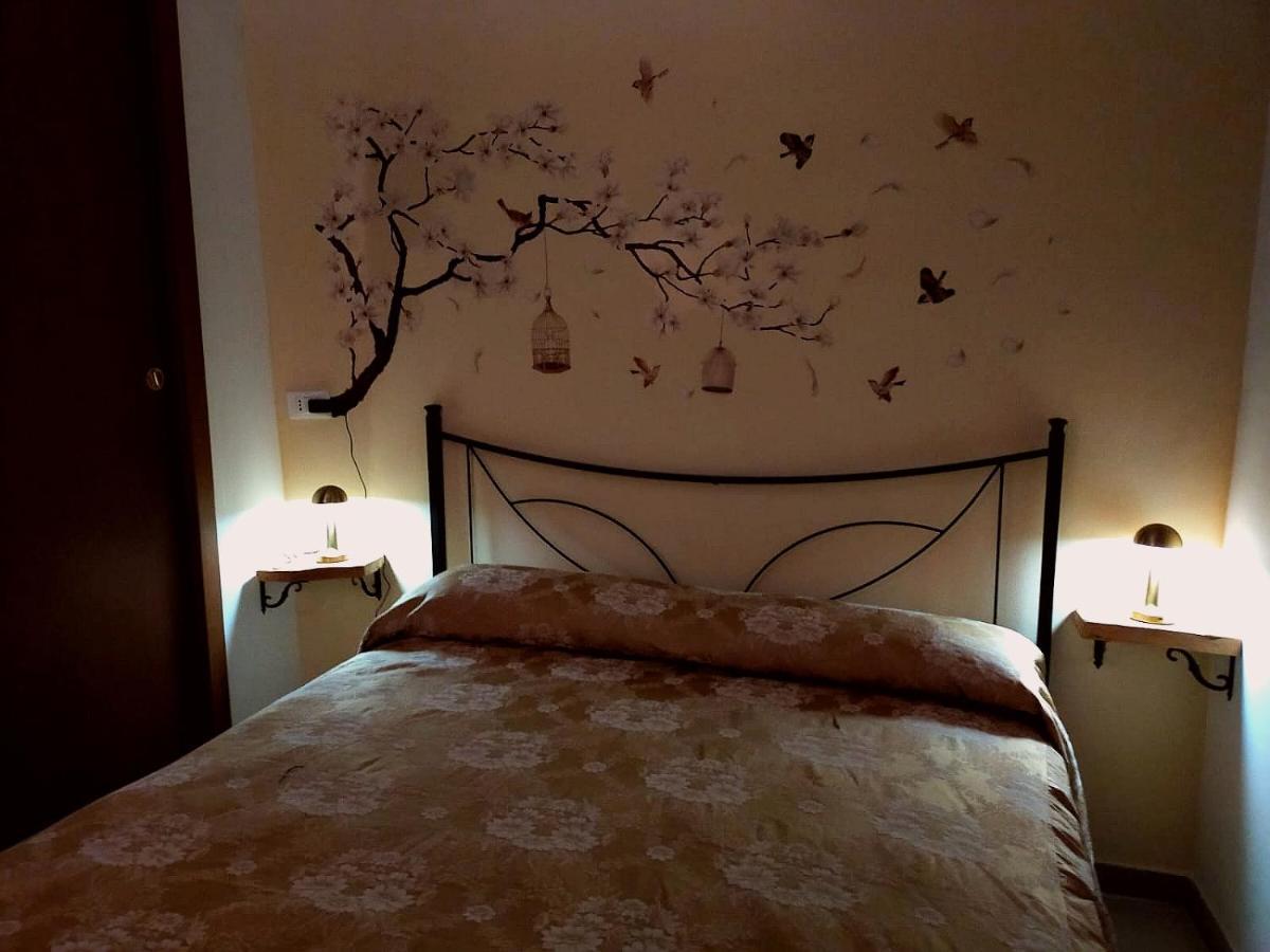 Toffia La Casa In Piazza 아파트 외부 사진