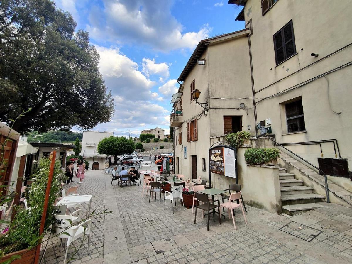 Toffia La Casa In Piazza 아파트 외부 사진