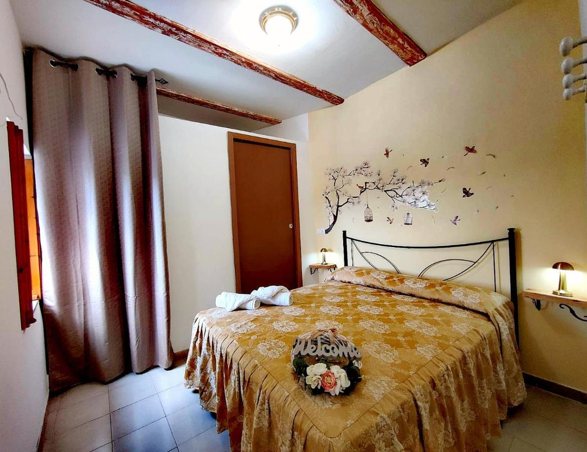 Toffia La Casa In Piazza 아파트 외부 사진