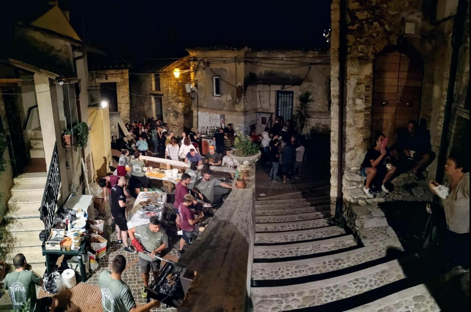 Toffia La Casa In Piazza 아파트 외부 사진