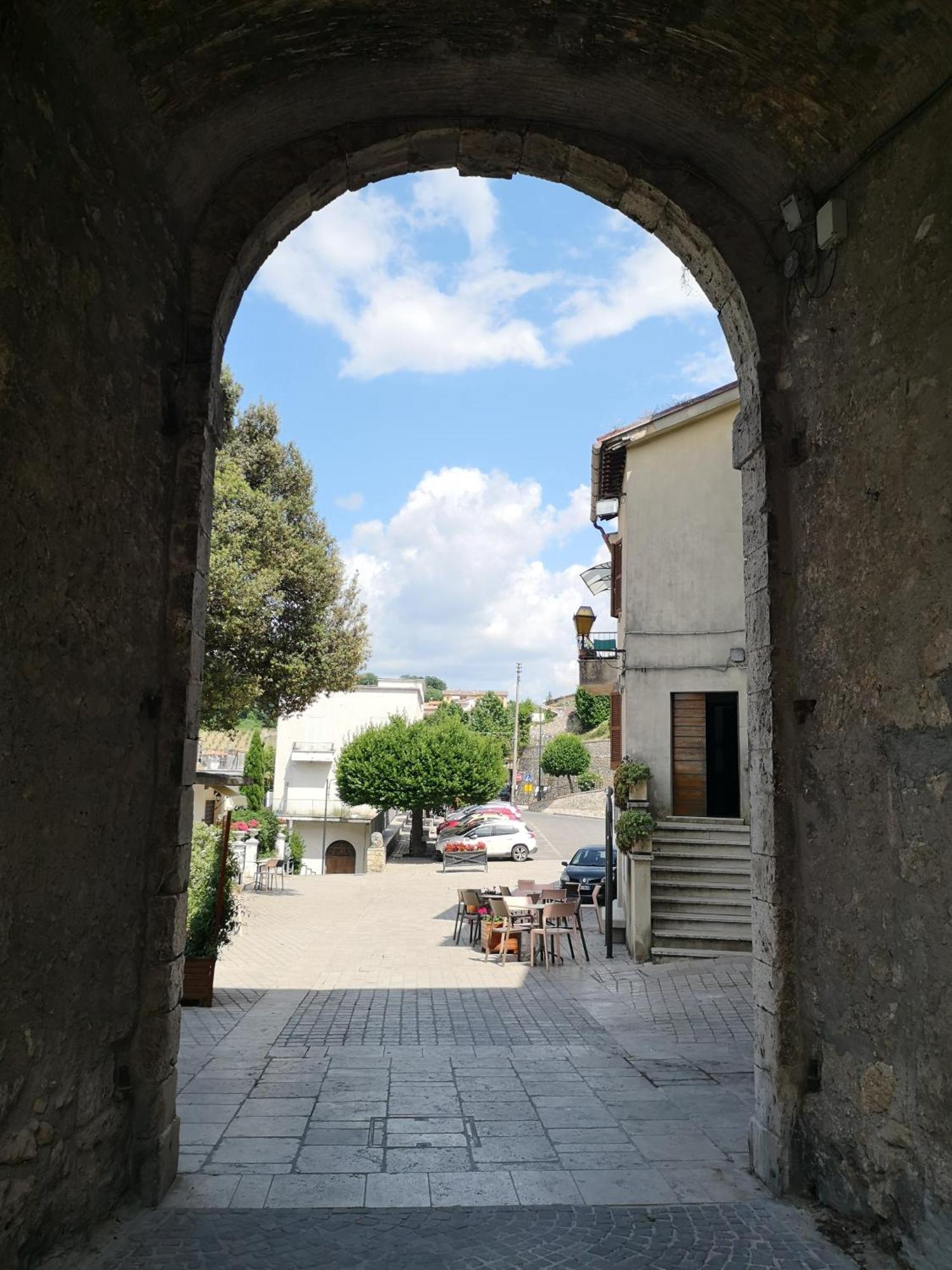 Toffia La Casa In Piazza 아파트 외부 사진